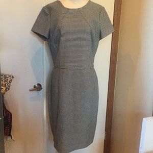 Size 16 Tall Banana Republic Houndstooth Dress